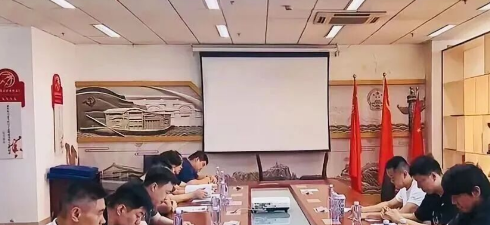 CBA休赛季：山东男篮有意王岚嵚，杨鸣下一步计划敲定，郭艾伦确定被放弃，中国男篮最新排名出炉 | 中国区|球友会|股份有限公司