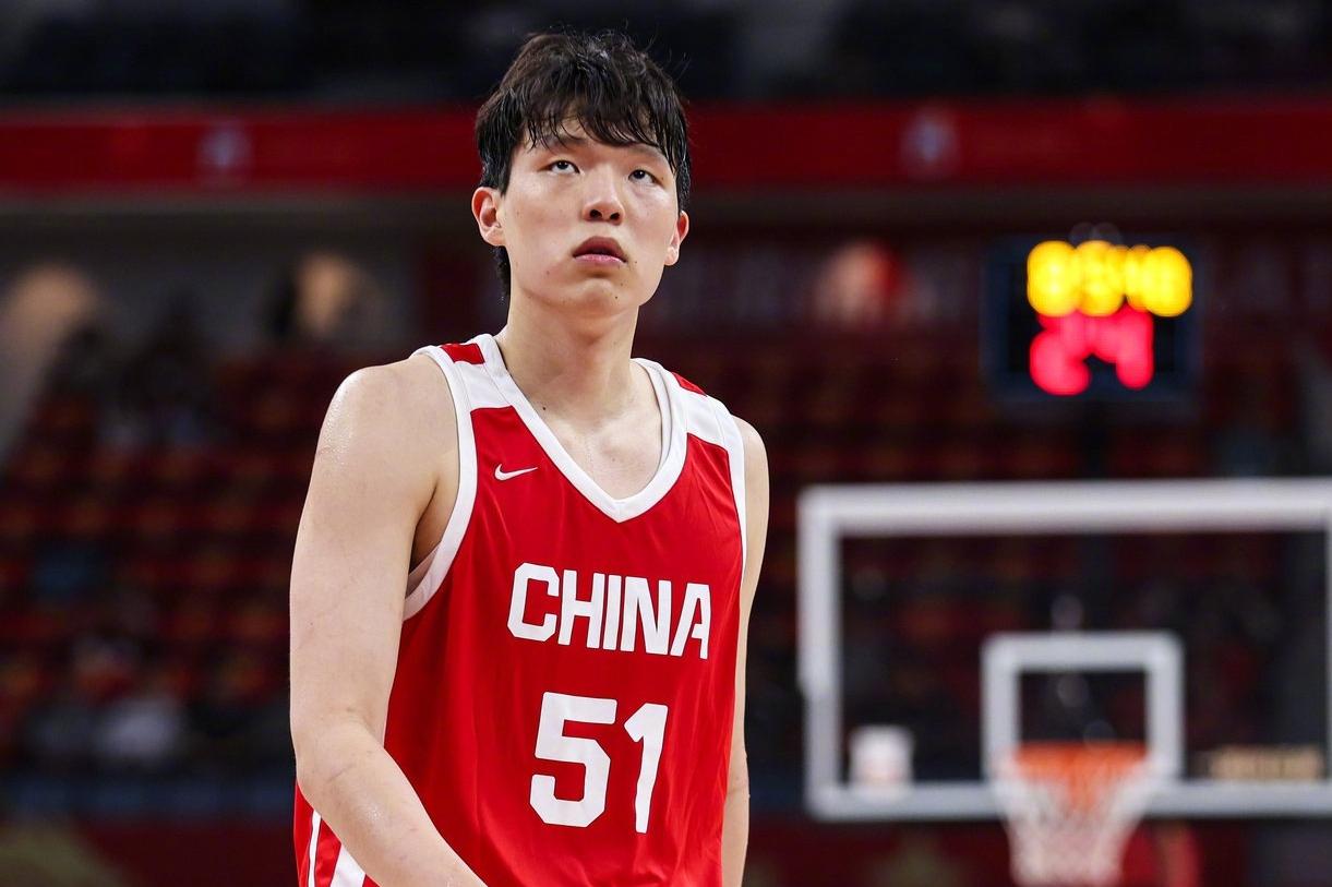 回归首秀挣扎优势尽失，杨瀚森给郭士强抛出内线适配难题 | 中国区|球友会|股份有限公司