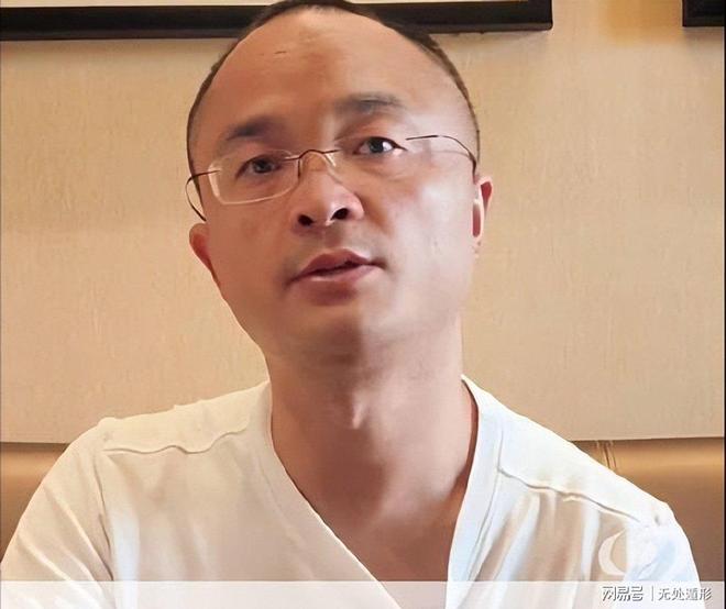 热血开赛|驰骋绿茵!利川市第十二届全民健身联赛足球赛燃情启幕