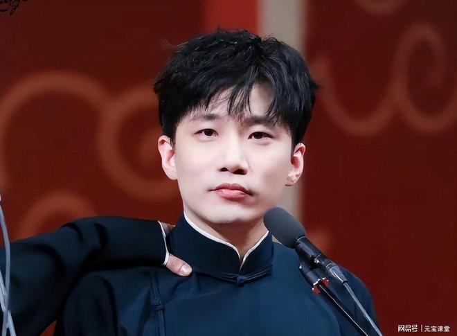 挪威无缘四强哈兰德可以昂首离开,世界杯处子秀超梅西C罗姆巴佩