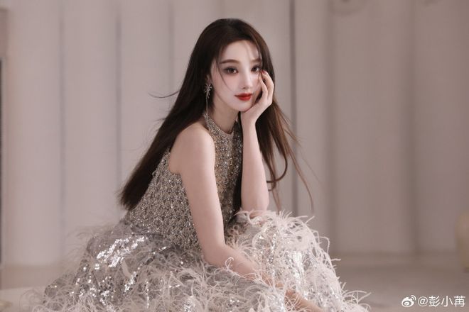澳门世界杯:王艺迪0