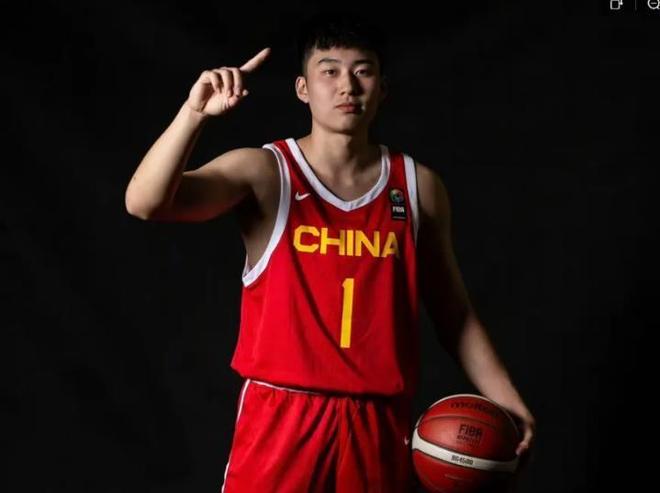 上海男篮最新消息：洛夫顿正式离开上海队，古德温启程回国