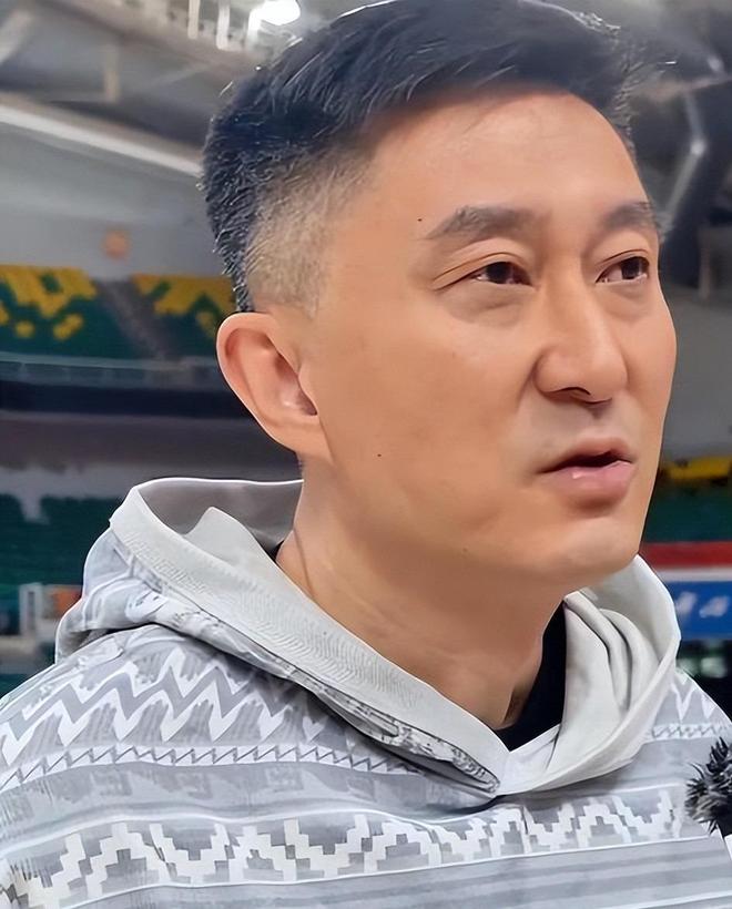 赵继伟2分11助攻辽宁战胜新疆,新疆打进季后赛已是低概率