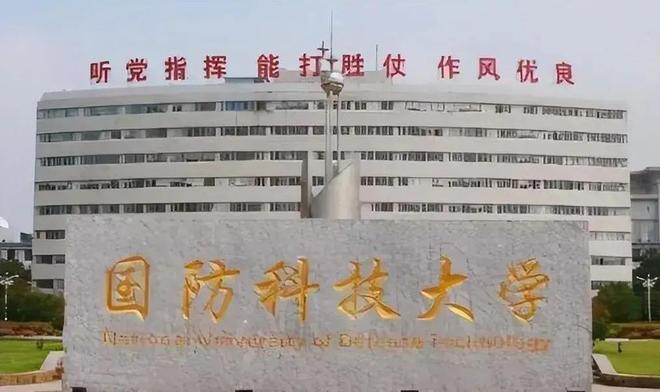 正式卸任！手握CBA11次冠军，官宣新职务，杜锋开启人生新篇章