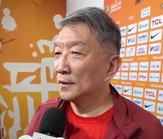 宫鲁鸣回应李月汝缺席世界杯：内线实力减了不少分 | 中国区|球友会|股份有限公司