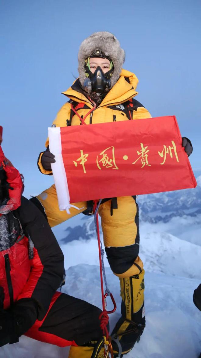 两场热身赛打完!中国男篮12人大名单基本浮现,郭士强要带五后卫