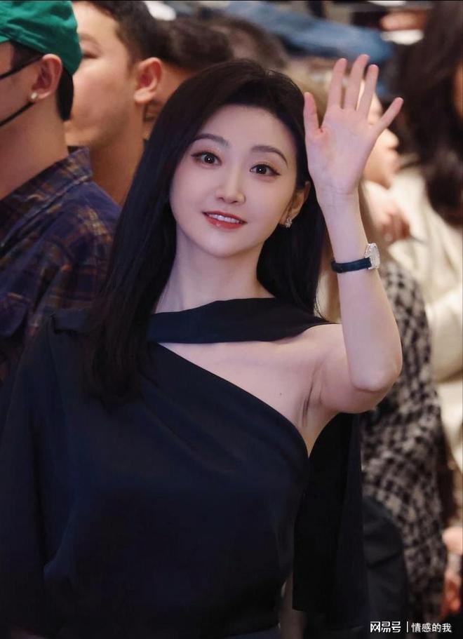意媒:米兰今夏已砸1亿欧引援贡萨洛