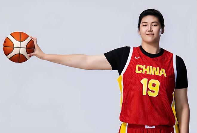 6万人观战！巴萨女足欧冠6