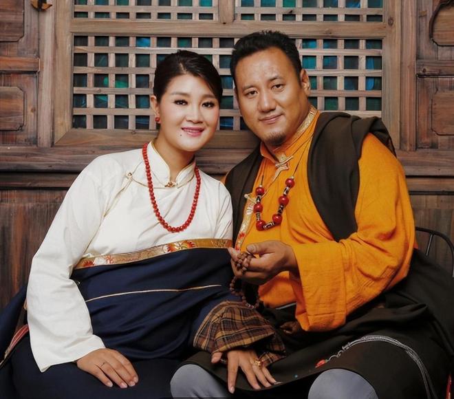 时隔24年，上海男篮再夺常规赛冠军，背后功臣是他，执教不到两年