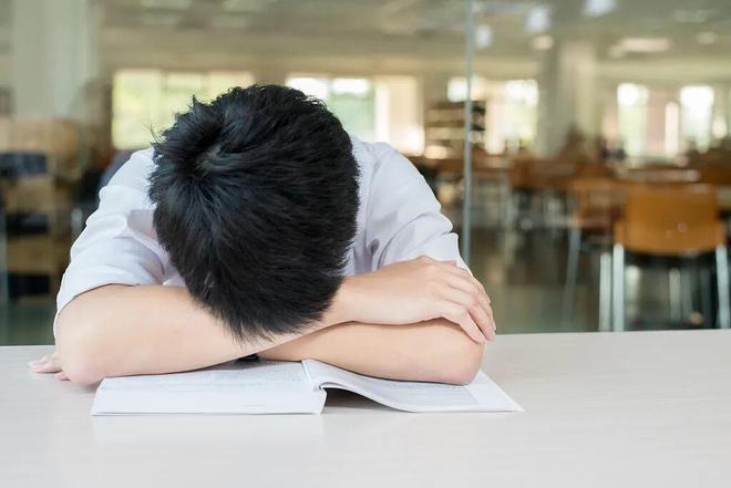 蒙哥马利：伤员回归让我们信心更足；希望国足未来能踢世界杯