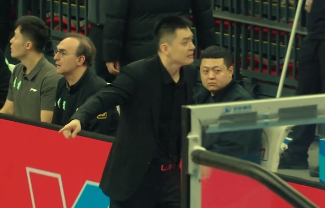 湖人头号目标！凯斯勒社媒关注东契奇里夫斯 已拒绝爵士5年1.4亿