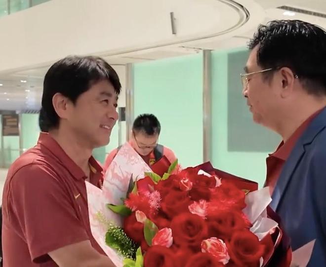 朱芳雨还要挖人！广东队有望截胡“场均12+5”之人，总决赛有戏了