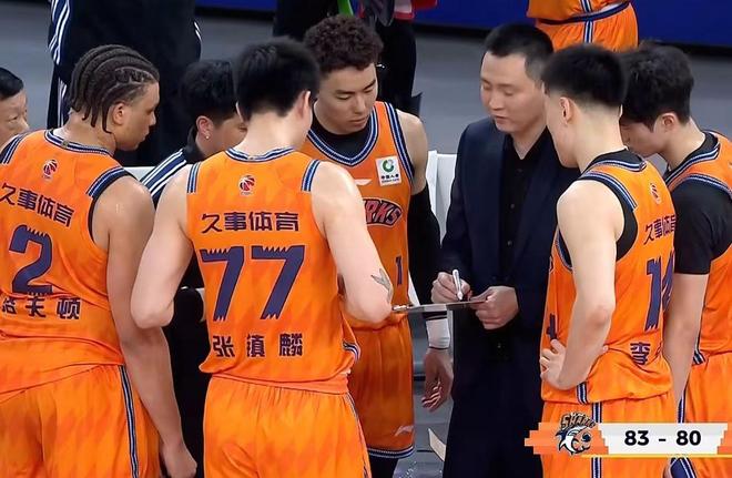 上海男篮四人完成签约，刘铮留队闫鹏飞索要三年合同，古德温基本续约留队 | 中国区|球友会|股份有限公司